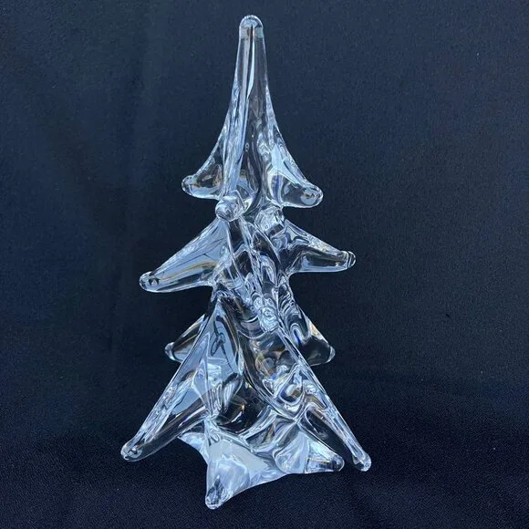 Toscany Crystal 8” Christmas Twisted Tree - Picture 8 of 12